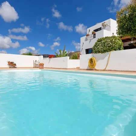 Elvira Gasthof Tías